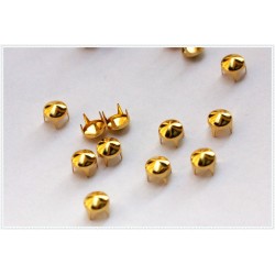 300pz Borchie sfuse a cono con alette 6mm color oro*300pz color gold CONE STUDS