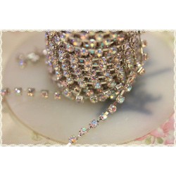 50cm catena con strass SS12 circa 3.2mm color base argento e strass cangiante