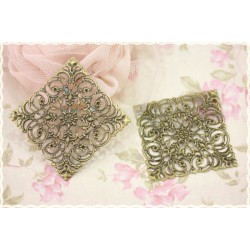 2 pcs Filigree bronze color  to create earrings measure 4,9 cm