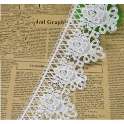 Macramé lace by the meter Fabric silk milk white height 8,2cm